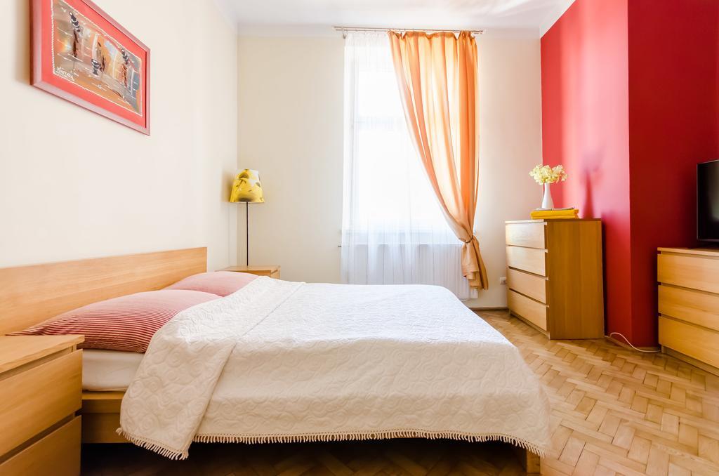 Central Krak Apartments- Dietla Красков Екстериор снимка